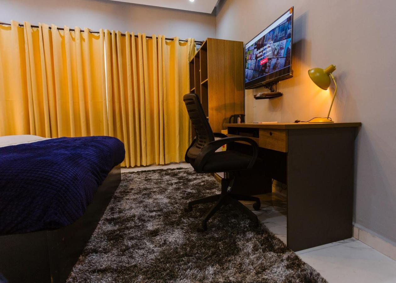 The Avery Suites, East Legon Accra Bagian luar foto