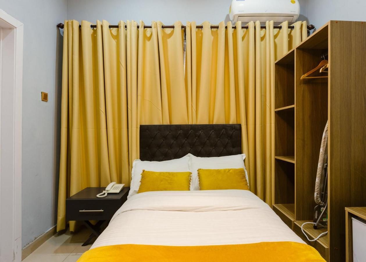 The Avery Suites, East Legon Accra Bagian luar foto